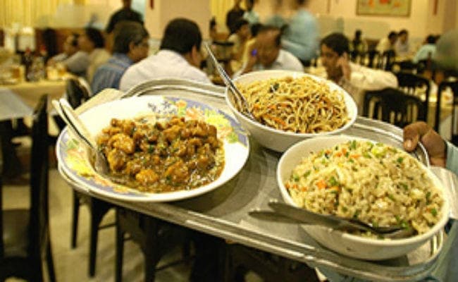 इस भाईदूज कोलकाता के रेस्टोरेंट में लीजिए पारंपरिक खानों का लुत्फ