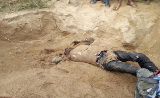 VIDEO : बिहार के नवादा में ठेकेदार की हत्या, शव बरामद, आरोपी गिरफ्तार