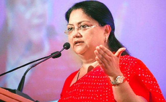 वसुंधरा राजे सरकार का ''अजीब'' अध्‍यादेश, सरकार की अनुमति के बिना जज, सरकारी बाबुओं पर नहीं होगा FIR