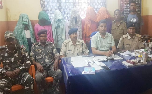 बिहार-झारखंड में अपराध करने वाले अंतर्राज्यीय गिरोह के छह सदस्य गिरिडीह से हथियार के साथ गिरफ्तार