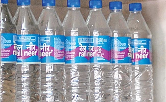 रेल नीर पी रहे हैं क्या ? नुकसानदेह हो सकता है...