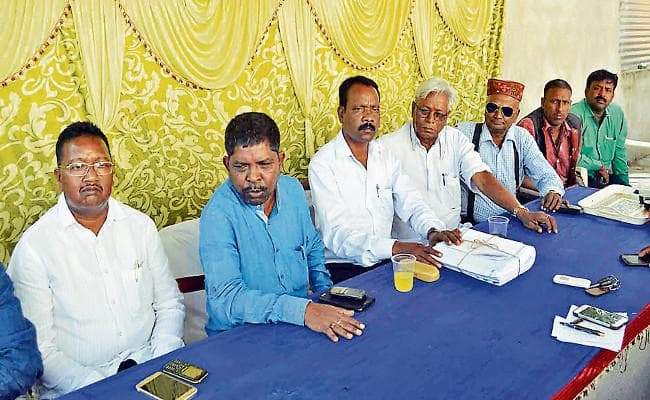 चरणबद्ध आंदोलन करेंगे हजारीबाग के विस्थापित, रैयत व किसान