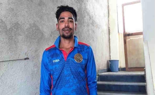 सिराज ने पिता को मुफलिसी के दौर से बाहर निकाला, टीम में चयन को बताया ''सपना सच होने जैसा''