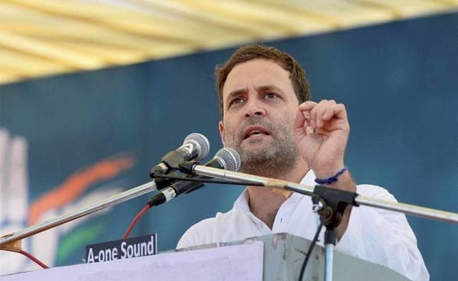 राहुल ने जीएसटी को बताया ”गब्बर सिंह टैक्स”, नोटबंदी को लेकर मोदी का किया उपहास