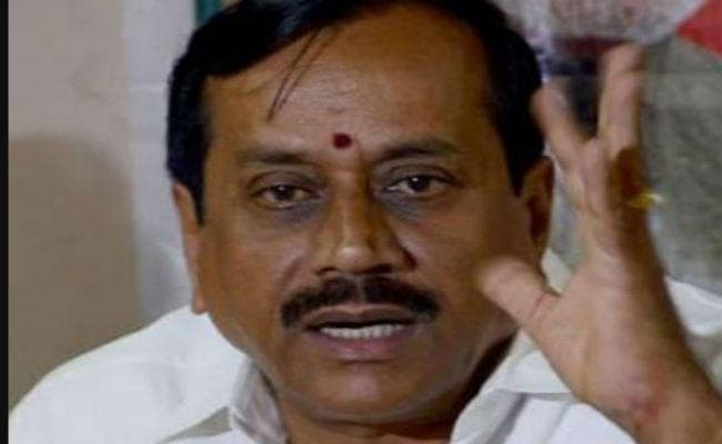 SIFCC ने प्रधानमंत्री, स्मृति ईरानी को लिखा पत्र, राजा के खिलाफ कार्रवाई की मांग की