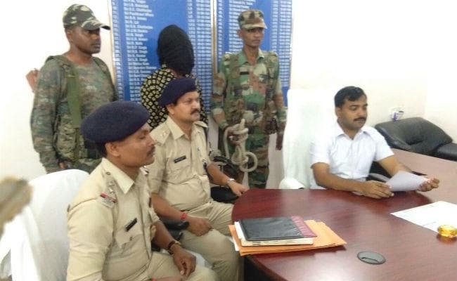 पलामू में 10 लाख का इनामी नक्‍सली जोनल कमांडर बुधन मियां गिरफ्तार