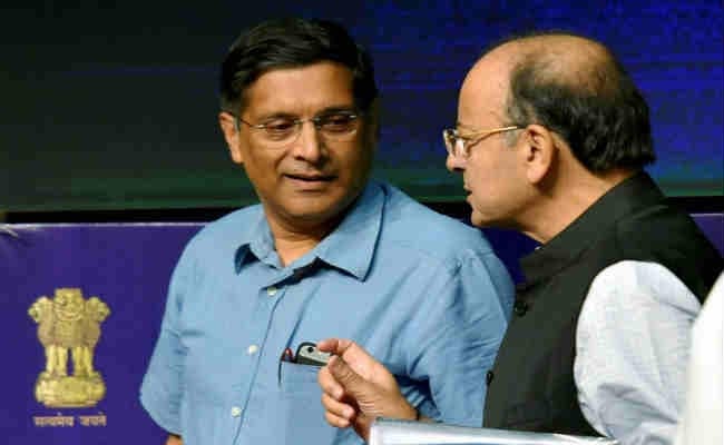 मोदी सरकार ने पेश किया देश की अर्थव्यवस्था का रोड़मैप, जानें 5 ख़ास बातें