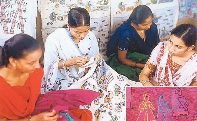 विलुप्त हो रही सुजनी कला का धीरे-धीरे हो रहा विस्तार