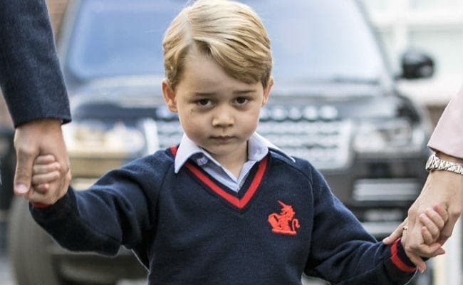 ब्रिटेन के चार साल के प्रिंस जार्ज हैं ISIS की हिट लिस्ट में : अखबार