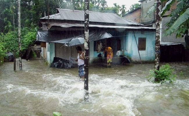 पश्चिम बंगाल : राज्‍य सरकार ने बाढ़ पीड़ित किसानों के लिए 308 करोड़ रुपये किये आवंटित