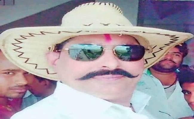 VIDEO में देखिए, सोनपुर मेले में अनंत सिंह और उनका घोड़ा बना लोगों के लिए आकर्षण का केंद्र