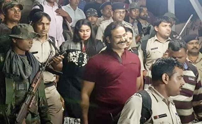 जमशेदपुर की कोर्ट में पेश हुआ बिहार-झारखंड का मोस्ट वांटेड गैंगस्टर अखिलेश सिंह, जेल भेजा गया