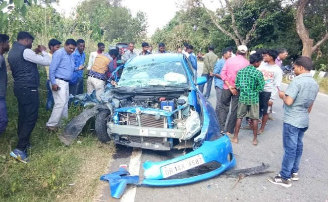 गुमला : सड़क हादसे में राउरकेला के स्टील इंजीनियर की मौत