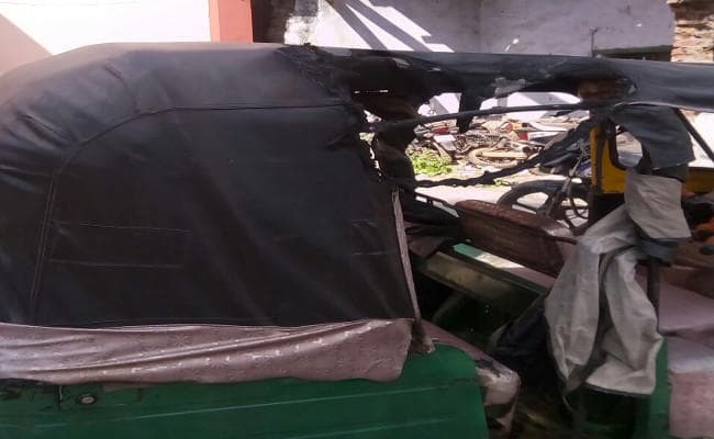 RANCHI : चुटिया में टेम्पो चालक से मांगी रंगदारी, नहीं देने पर पेट्रोल छिड़ककर लगा दी आग