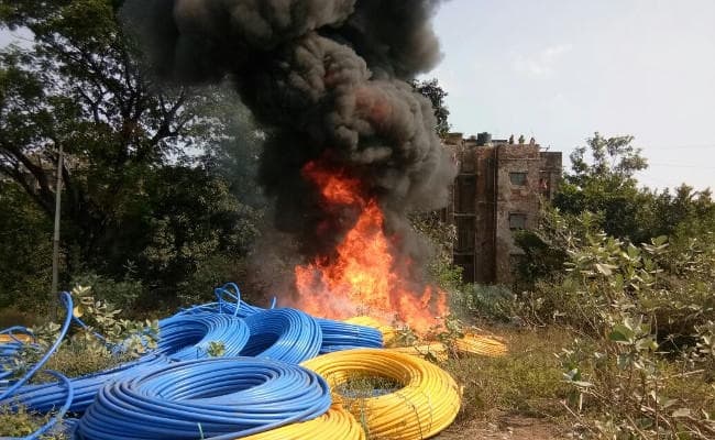 बोकारो में कहां लग गयी भीषण आग, हो गया लाखों रुपये का नुकसान