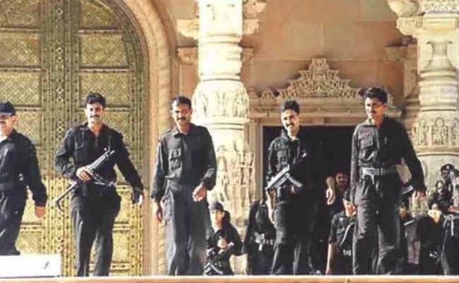 अक्षरधाम मंदिर हमले का मास्टरमाइंड 15 साल बाद गिरफ्तार - 32 ने गवांयी थी जान