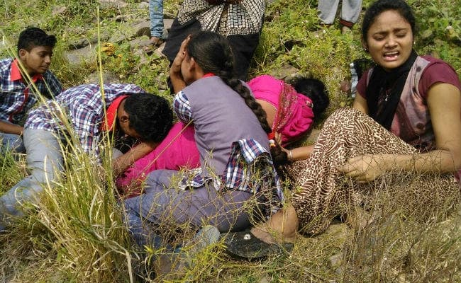 जवान की गला काट कर की गयी हत्या, नग्न अवस्था में बरामद किया गया शव