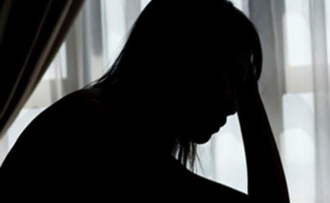 यौन उत्पीड़न की शिकार है हर चार में से एक अमेरिकी महिला