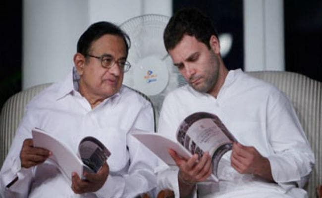 मोदी सरकार के जीएसटी टैक्स स्लैब पर यू-टर्न लेने पर राहुल-चिदंबरम हमलावर, खेला नया दावं