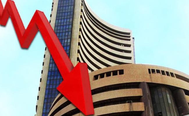 मुद्रास्फीति बढ़ने से बाजार में नरमी, 33,000 से नीचे आया सेंसेक्स