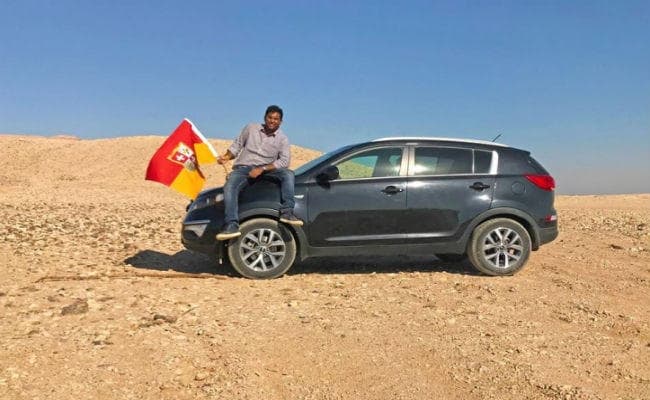 OMG : इस भारतीय लड़के ने बनाया अपना देश, पिता को बनाया PM और खुद बना KING