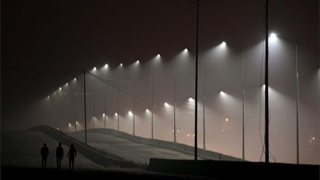खतरनाक स्तर पर बढ़ रहा है प्रदूषण , भारत- पाकिस्तान के कई शहरों में बढ़ा खतरा