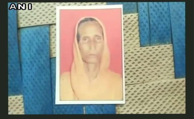 यूपी में दो बच्चों की मौत के बाद अब भूख से महिला की मौत का आरोप