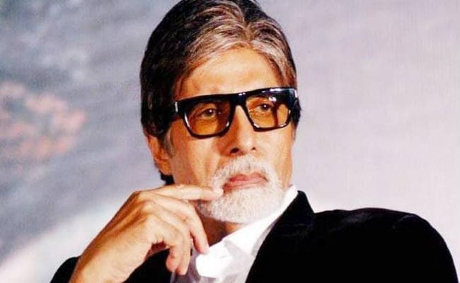 OMG! कोलकाता में जिस कार से Big B का एक्‍सीडेंट हुआ, उसका फिटनेस सर्टिफिकेट था Expire