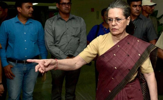 गुजरात विधानसभा चुनाव : कांग्रेस की आज आ सकती है पहली लिस्ट, बैठक शाम को