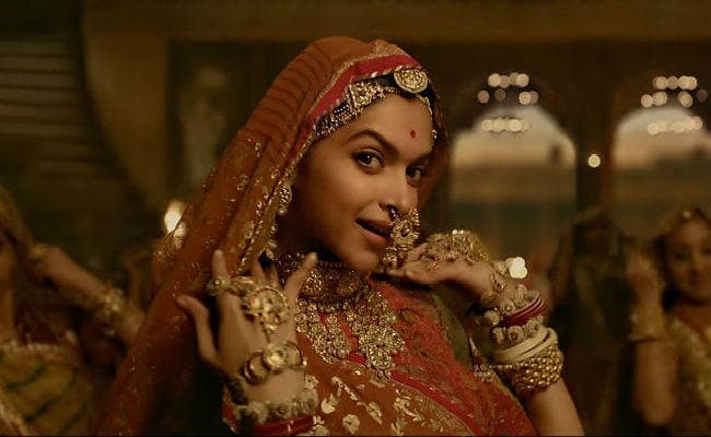 डिप्रेशन की शिकार दीपिका से कॉन्फिडेंट ''पद्मावती'' तक का सफर, जानिए ‘लिरिल गर्ल’ की पूरी कहानी