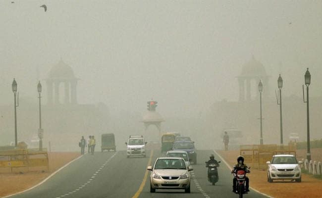 दिल्‍ली प्रदूषण : एनजीटी ने दिल्ली-एनसीआर में निर्माण पर प्रतिबंध हटाया, ट्रकों को प्रवेश की भी मिली अनुमति