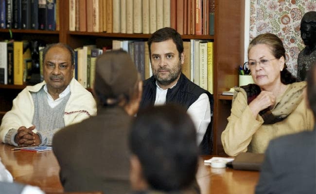 संसद सत्र नहीं बुलाने पर मोदी सरकार पर हमलावर हुईं सोनिया गांधी