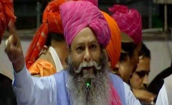 पद्मावती: दीपिका का सिर काटने पर 10 करोड़ की पेशकश करनेवाले अमू के खिलाफ भाजपा के तेवर सख्‍त