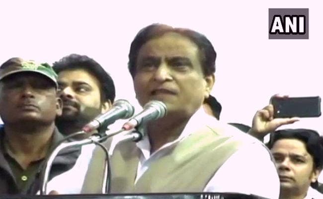 मुगल-ए-आजम में अनारकली को सलीम की महबूबा दिखाने का मुसलमानों ने कभी विरोध नहीं किया : आजम खान