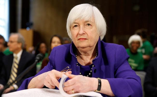 Federal Reserve की चेयरपर्सन जेनेट येलेन ने ट्रंप को सौंपा इस्तीफा, उत्तराधिकारी के आने तक संभालेंगी काम