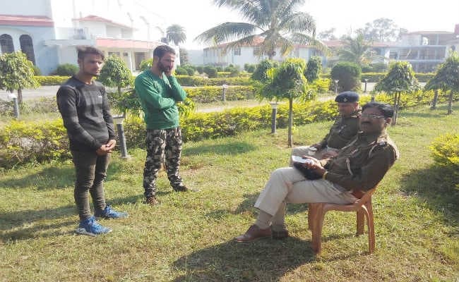 कोडरमा : दो संदिग्ध कश्मीरी हिरासत में, आतंकी गतिविधियों को लेकर शक