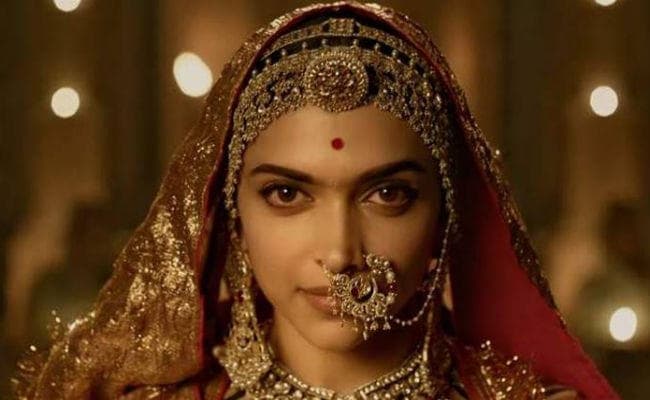 अब गुजरात के CM ने कहा - पद्मावती रिलीज नहीं होने देंगे, जानें पूरी बात...!