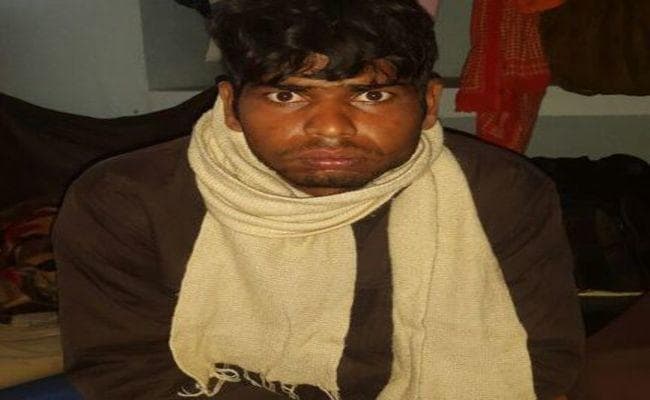 बिहार : भागलपुर के दियारा में आतंक का पर्याय घोषित इनामी सरगना कमांडो यादव गिरफ्तार