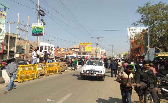 रांची में जाम की समस्या : मौके पर पहुंचे रघुवर, कहा - आपका शहर है, एक नहीं हर फैसले में दीजिए साथ, VIDEO