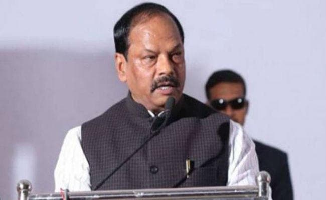 सीएम ने अधिकारियों को दिया निर्देश, यह सुनिश्चित करें कि बिना मतलब के पैसे पड़े न रह जाये