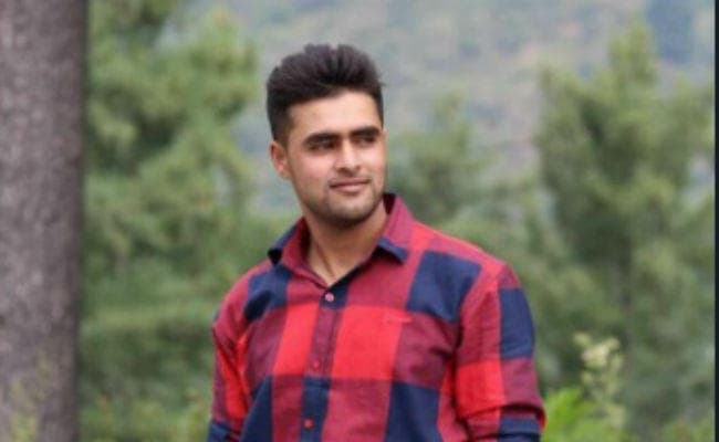 सुरक्षा बलों की कार्रवाई से बौखलाये लश्कर आतंकी, छुट्टी मनाने आये निहत्थे जवानों को बना रहा है निशाना