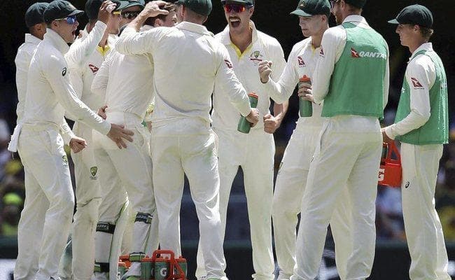 एशेज टेस्ट शृंखला : वार्नर, बेनक्राफ्ट ने आॅस्ट्रेलिया को जीत की दहलीज पर पहुंचाया