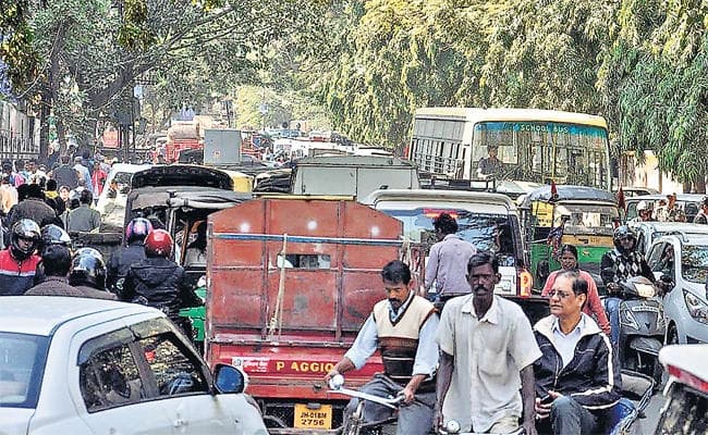 Coronavirus in Bihar : बिहार में कोरोना गाइड लाइन का पालन नहीं किया, तो सार्वजनिक गाड़ियां की जायेंगी जब्त