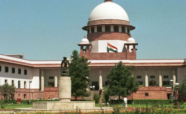 पश्चिम बंगाल सरकार को सुप्रीम कोर्ट से भी लगा झटका, सर्वोच्च न्यायालय ने केंद्र को दार्जीलिंग से आधे केंद्रीय बलों को वापस बुलाने की अनुमति दी