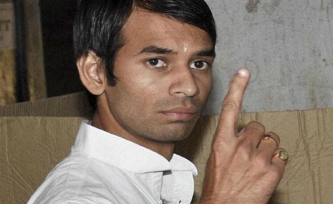तेज प्रताप यादव पर दिल्ली के बाद अब पटना में दर्ज करायी गयी प्राथमिकी