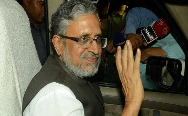 सुरक्षा कारणों से बदला गया सुशील मोदी के बेटे का विवाह स्थल, अब ऐसा है नया विवाह कार्ड