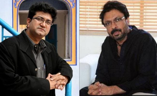 सेंसर बोर्ड अध्यक्ष ने अभी नहीं देखी ''पद्मावती'', संसदीय समिति के समक्ष हुए पेश