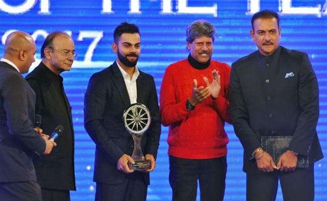 कोहली को मिला पापुलर च्वाइस स्पेशल अचीवमेंट पुरस्कार
