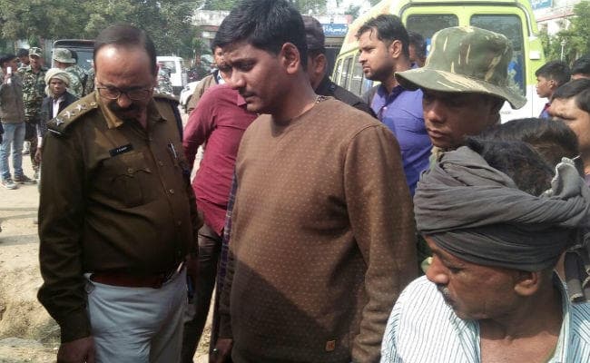 औरंगाबाद : युवती के हाथ-पैर बांध कर गला रेत कर हत्या, पुलिस ने ऑनर किलिंग की जतायी आशंका