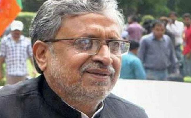 सुशील मोदी के बेटे उत्कर्ष के विवाह में आगंतुकों को भेंट की जायेगी ''विवाह संस्कार'' की पुस्तिका